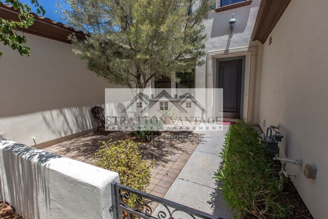 Building Photo - 4700 S Fulton Ranch Blvd