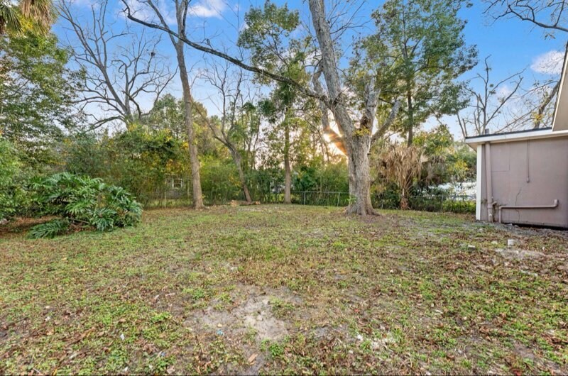 Building Photo - 2150 Morehouse Rd