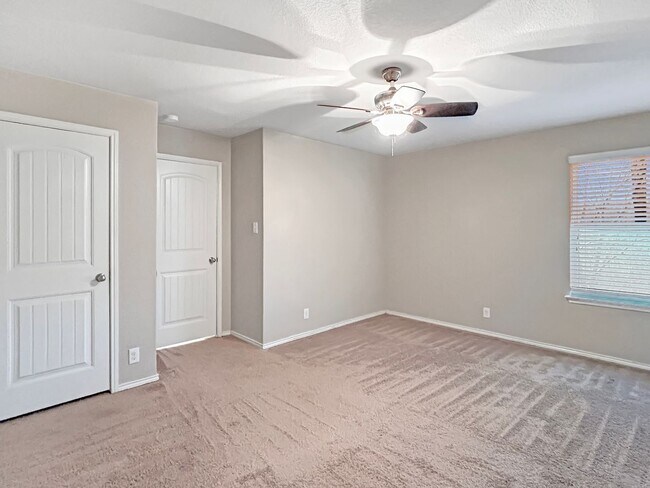 Building Photo - 5BR in Wildhorse | Great Layout + Greenbelt Views