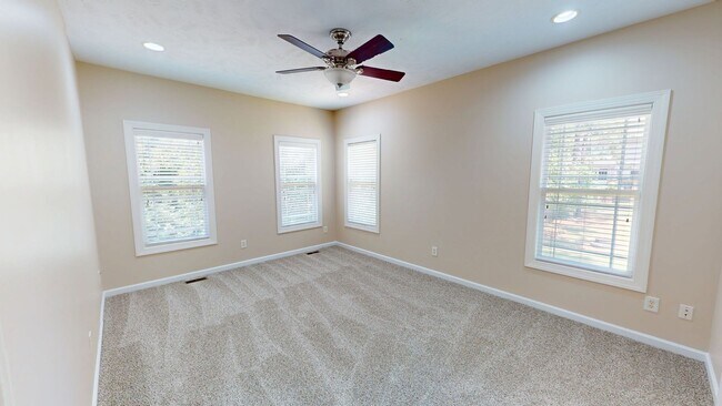 Building Photo - Beautiful 4 Bedroom with finished basement...