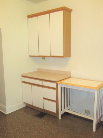 Building Photo - 5706 Darlington Rd