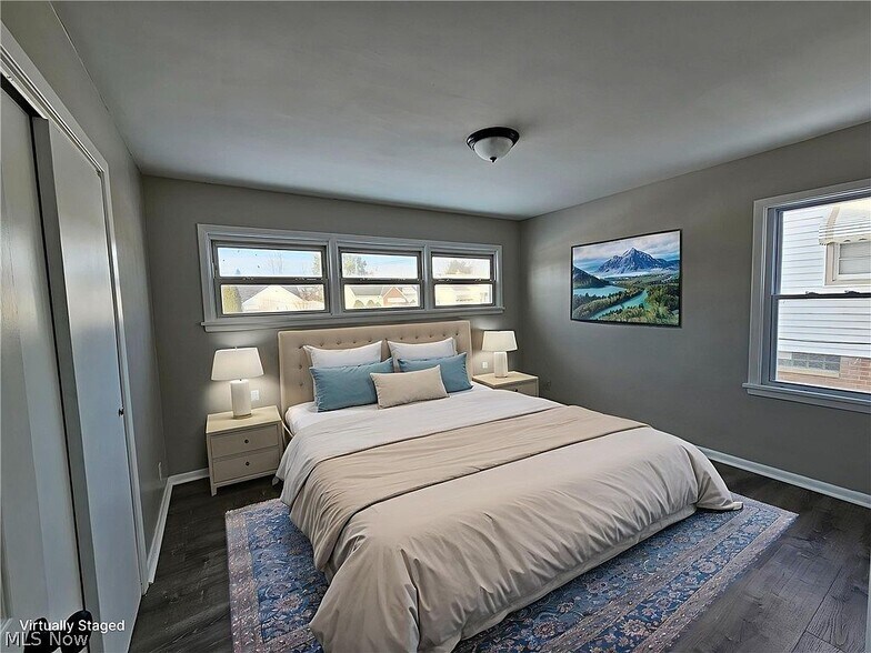 Building Photo - 9516 Alexander Rd