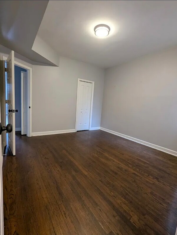 Building Photo - 7545 S May St