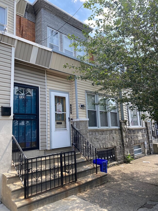 Building Photo - 3329 Jasper St