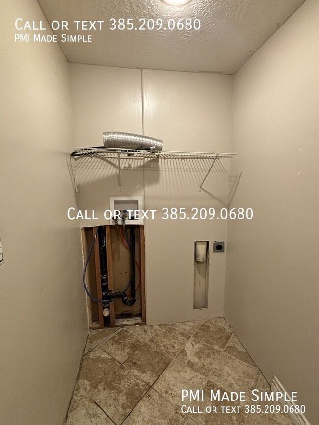Building Photo - 609 Saddlebrook Dr