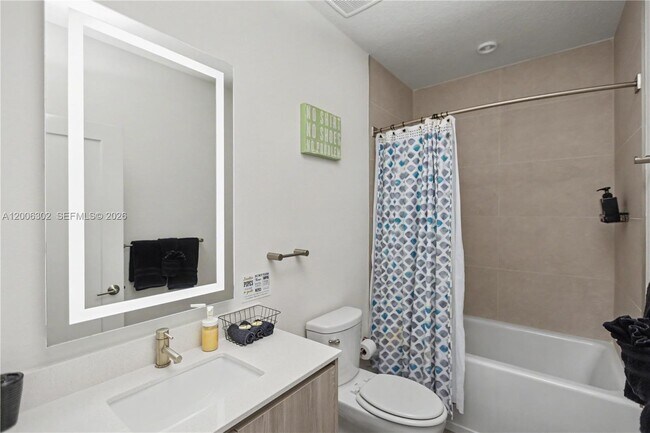 Building Photo - 17416 Hidden Forest Dr