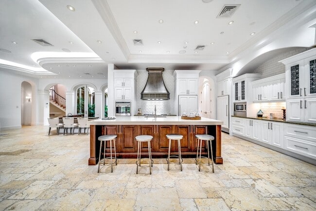 Building Photo - 361 Mizner Lake Estates Dr