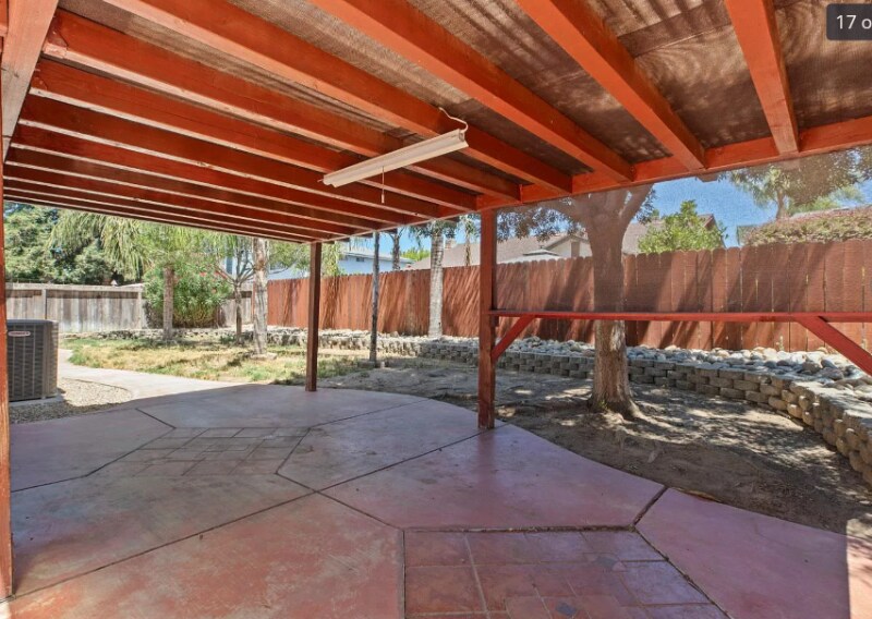 Building Photo - 747 Chenin Blanc Dr