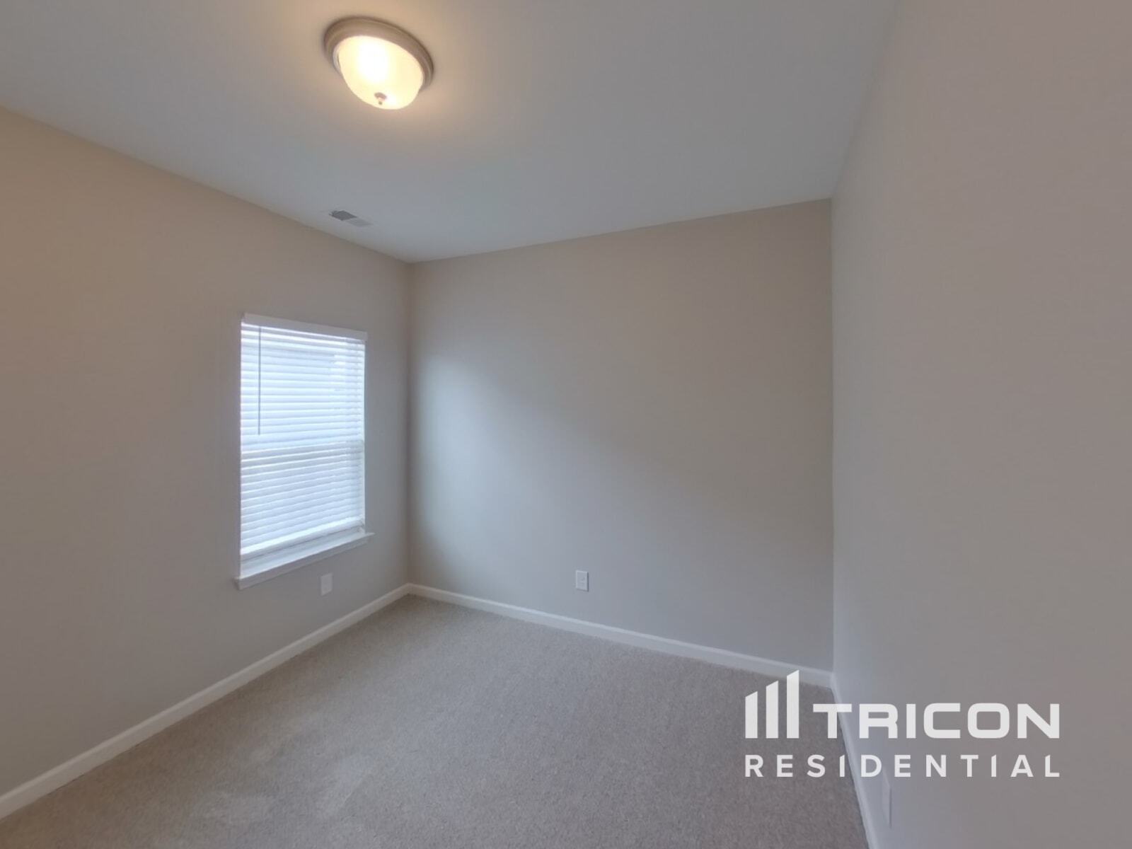 Building Photo - 3726 Pelham Wood Dr