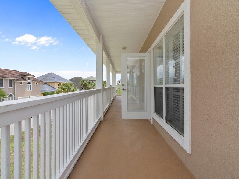 Building Photo - 2396 Palm Harbor Dr