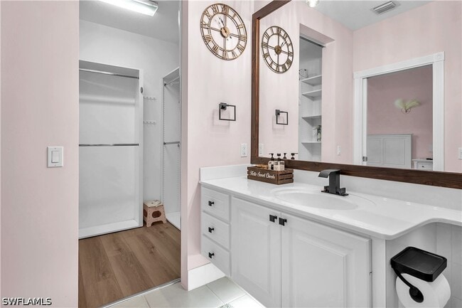 Building Photo - 14706 Escalante Way