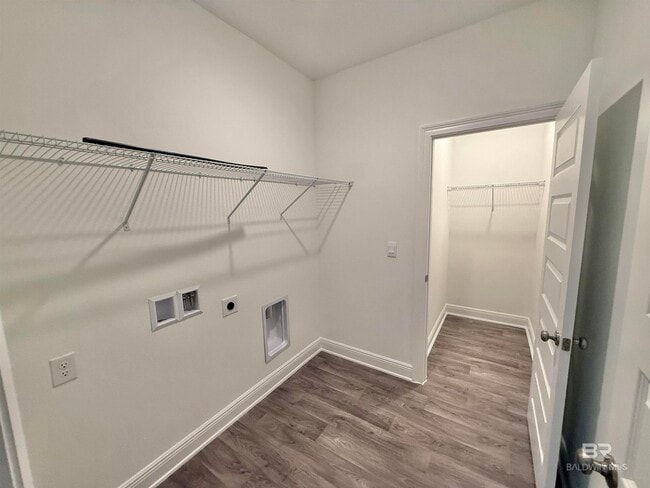 Building Photo - 13756 Shea Cir