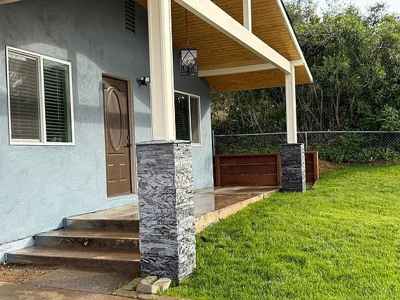 Building Photo - Fully Renovated 3 Bed / 2 Bath Home | 2-Car Garage | Move-In Ready