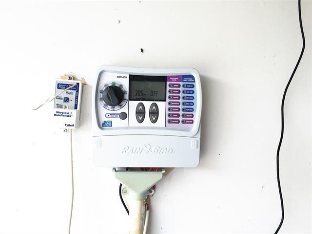 Building Photo - 1216 Pine Forest Dr