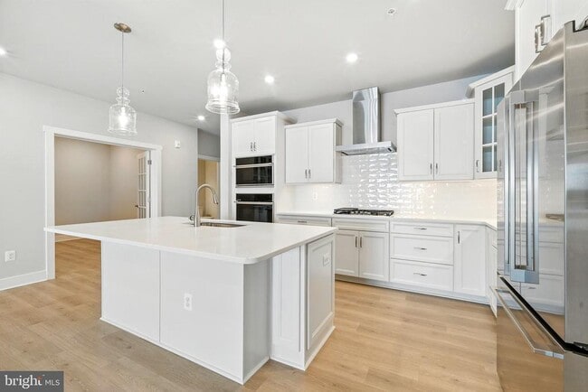 Building Photo - 218 Switchgrass Wy