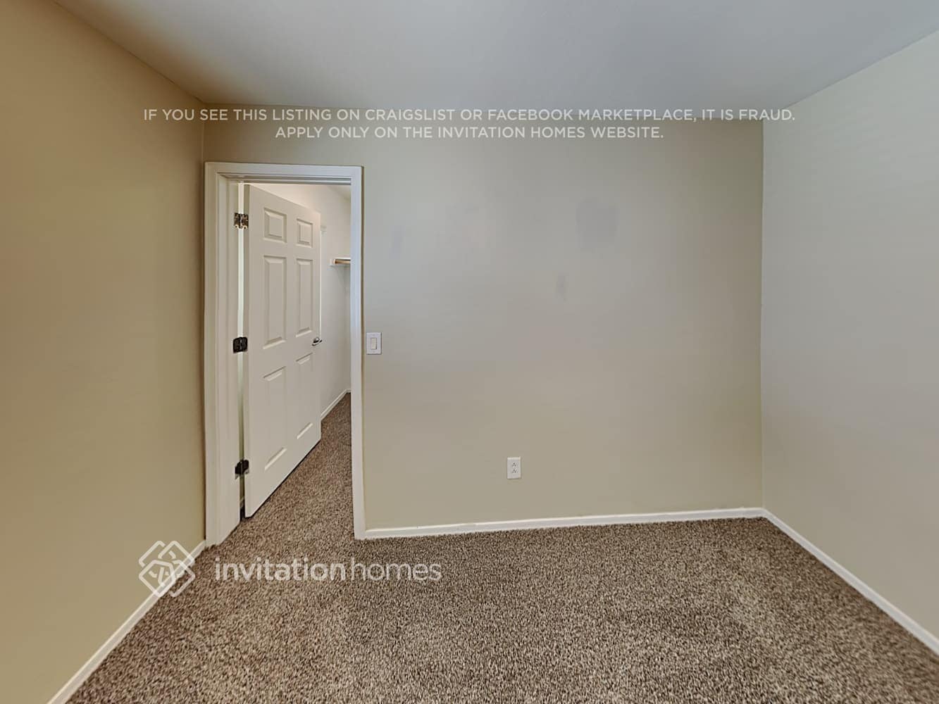 Building Photo - 4648 E Laurel Ave