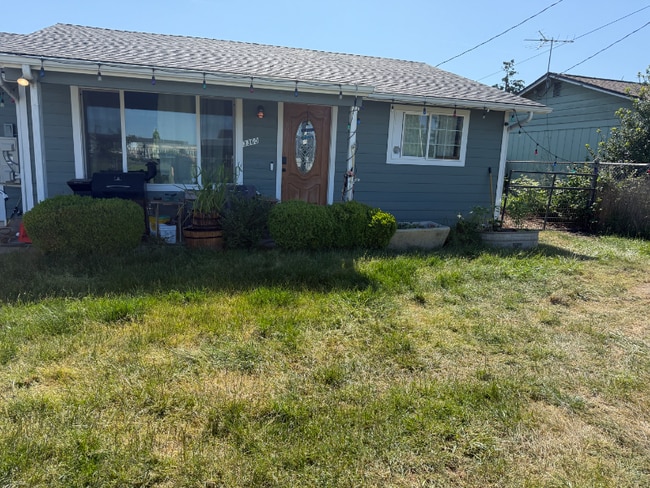 Building Photo - 3360 Brown Rd NE