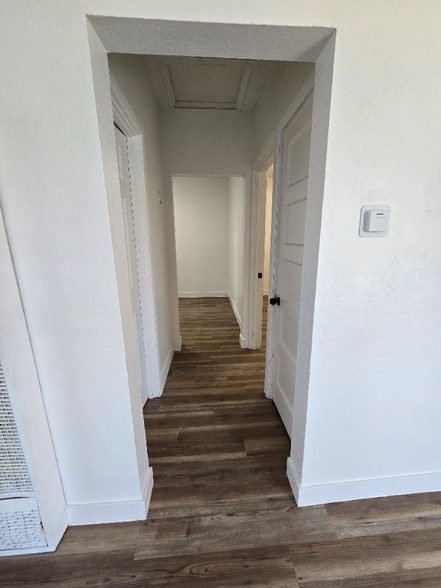 Building Photo - 7164 N Maroa Ave