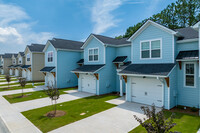 Front of Homes for "The Hammond" & "The Greeneway" floorplans - Covey Homes Sweetwater