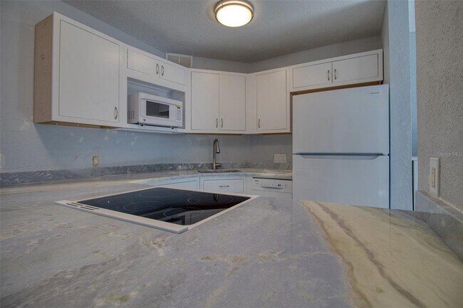 Building Photo - 3315 58th Ave S