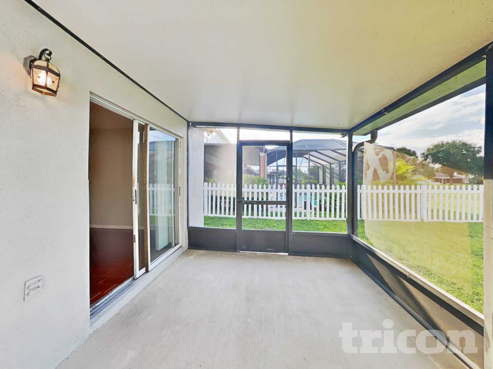 Building Photo - 13049 Waterbourne Dr