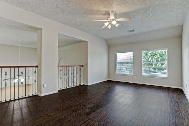 Building Photo - 2181 Brittany Colony Dr