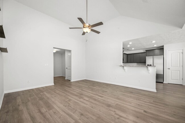 Building Photo - Curbo Ct 107