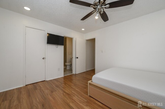 Building Photo - 57 Boston St