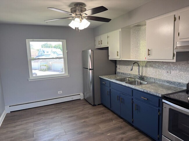 Building Photo - 4435 Eberly Ave