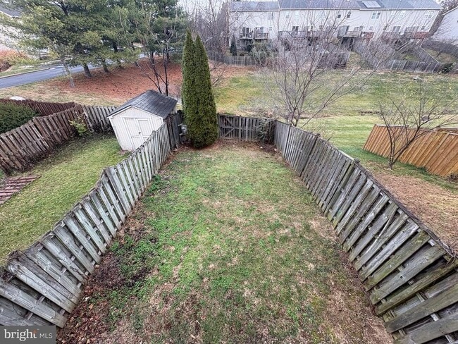 Building Photo - 105 Braeburn Dr