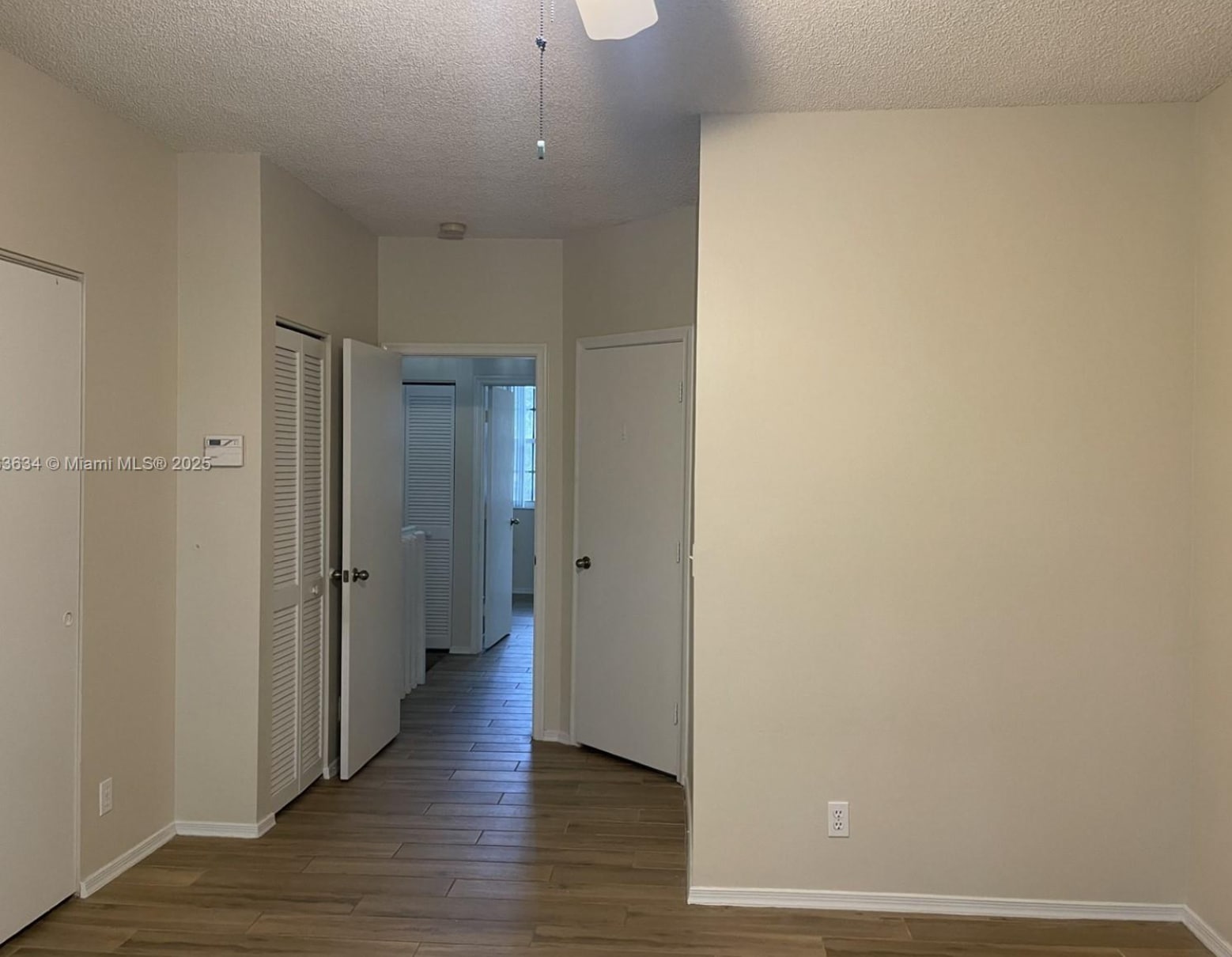 Building Photo - 145 SW 96th Ter