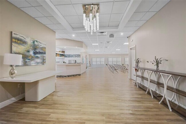 Building Photo - 2809 Florida Blvd