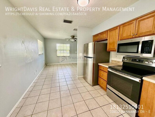 Building Photo - 10812 Hannaway Dr
