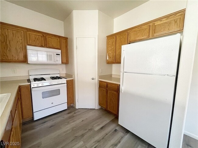 Building Photo - 5945 Palmilla St