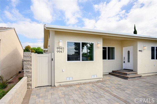 Building Photo - 9947 Covello St