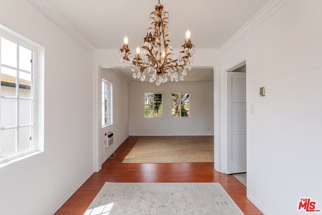 Building Photo - 1708 S Crescent Heights Blvd