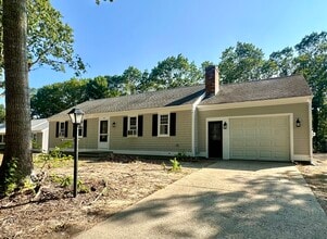 Building Photo - 63 Rosemary Ln