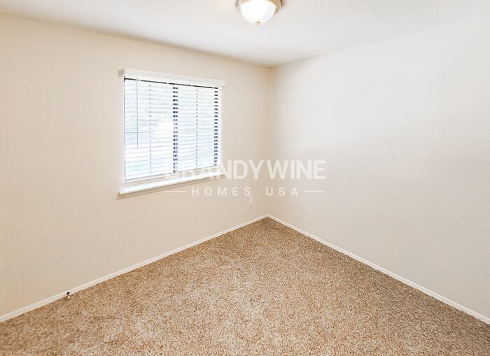 Building Photo - 327 Homeville Rd