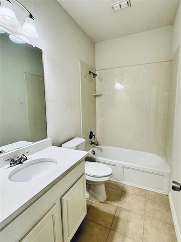 Building Photo - 12505 Ocean Spray Dr