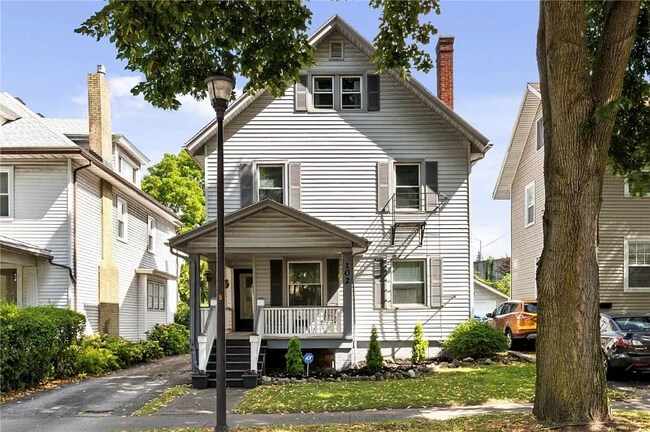 Building Photo - 102 Colby St