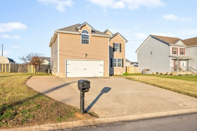 Building Photo - 1354 Loren Circle