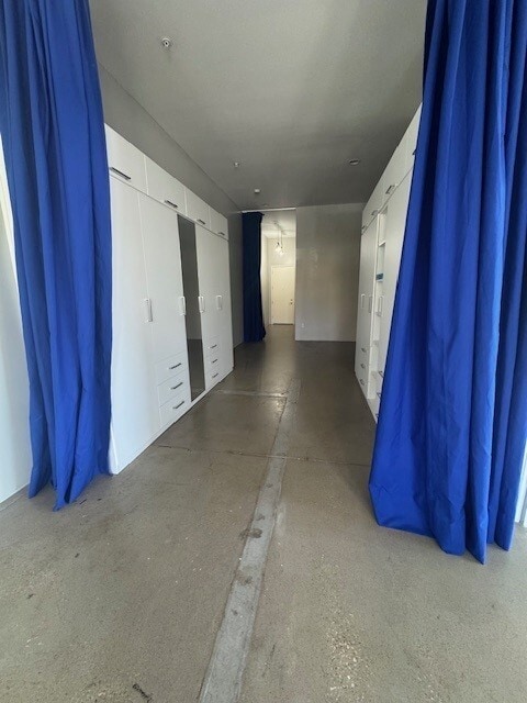 Building Photo - 1312 Live Oak St