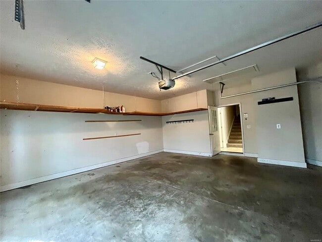 Building Photo - 9679 Greythorne Way