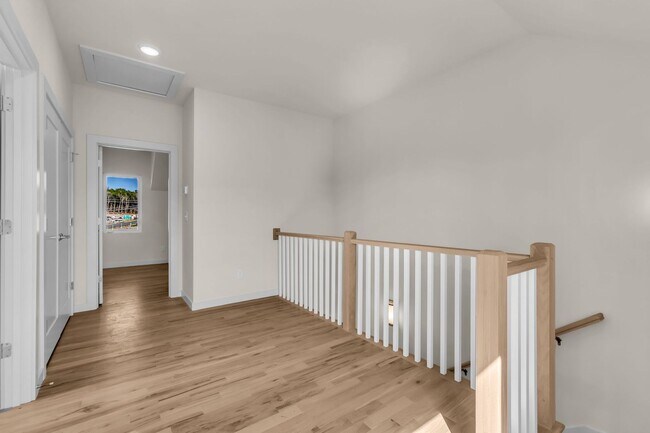 Building Photo - Amazing New Construction North Nashville!