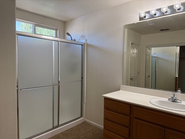 Building Photo - North Natomas 2 Story 3 Bedroom w/ Loft. 2 Car Attached Garage