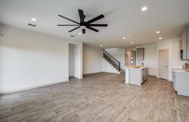 Building Photo - 14506 Rain Tree Dr