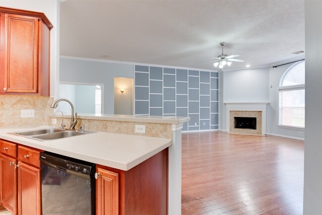 Building Photo - 7131 Sundance Meadows Ln
