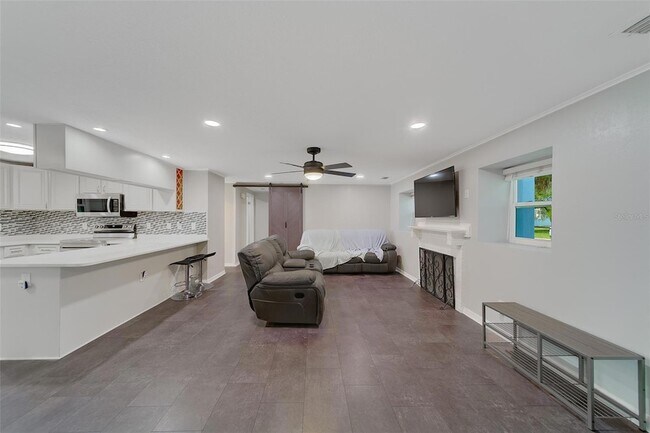 Building Photo - 7849 86th Way N