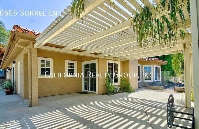 Building Photo - 30605 Sorrel Ln