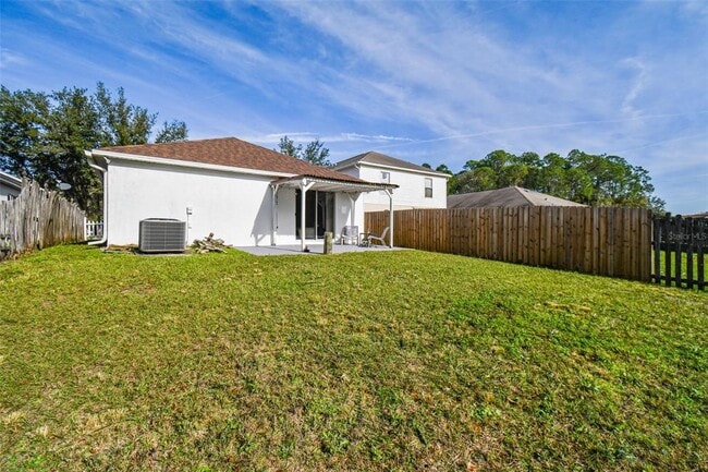 Building Photo - 30626 Birdhouse Dr